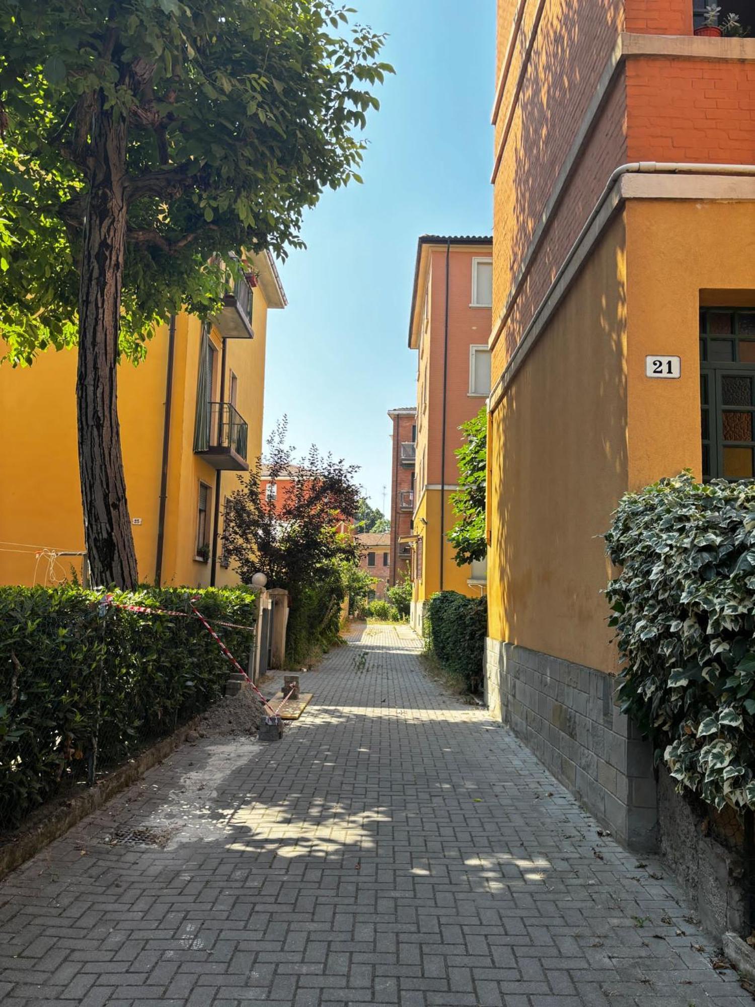 Fiera Bolognina - Komodo - Appartamento Completo Con Giardino E Parcheggio Privato Bolonia Exterior foto